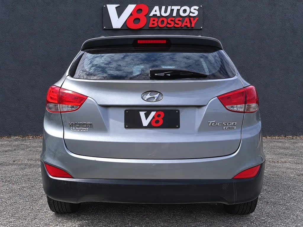 2013 Hyundai New Tucson CRDI GL Plata - Miniatura 4