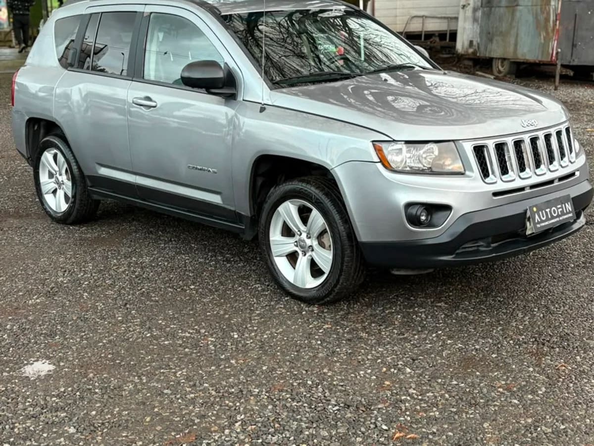 2015 Jeep Compass 2.4 Gris - Imagen 1