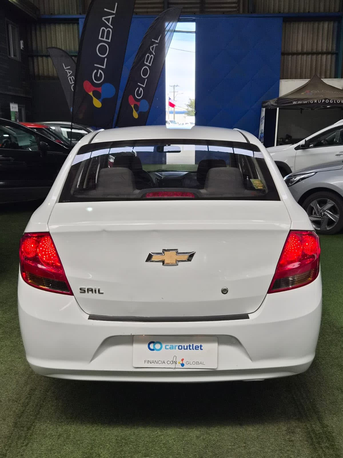 2016 Chevrolet Sail Classic 1.4 Blanco - Miniatura 3