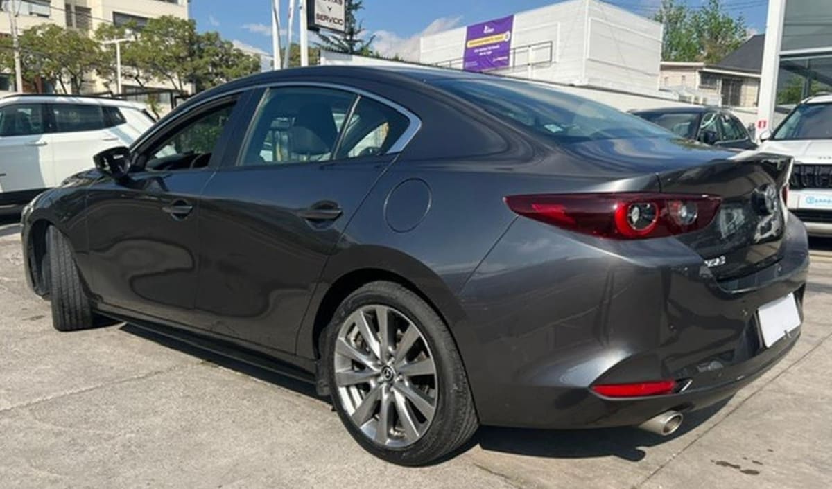 2024 Mazda 3 2 - Miniatura 5