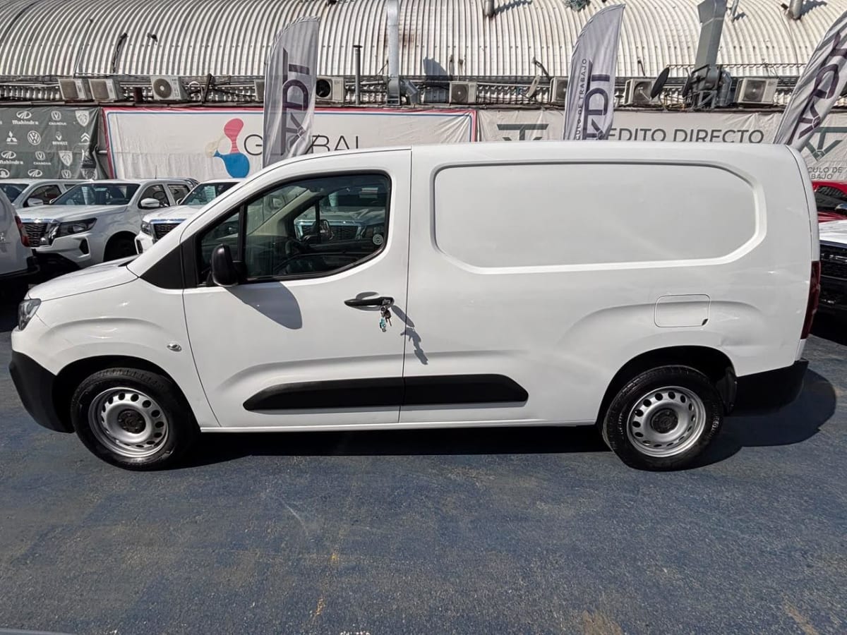 2021 Citroën Berlingo Blanco - Miniatura 5
