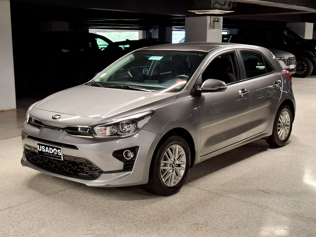 2021 KIA Rio 5 1.4L - Miniatura 10