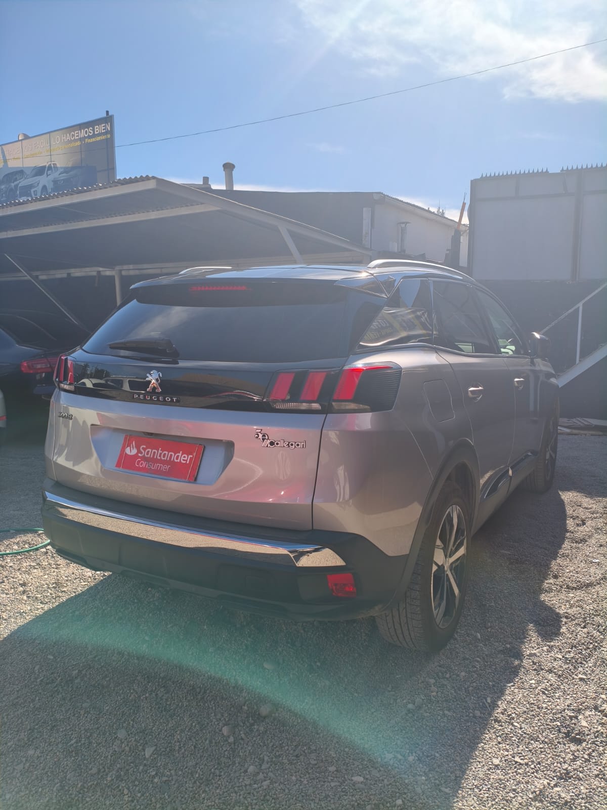 2020 Peugeot 3008 1.5 Gris - Miniatura 5