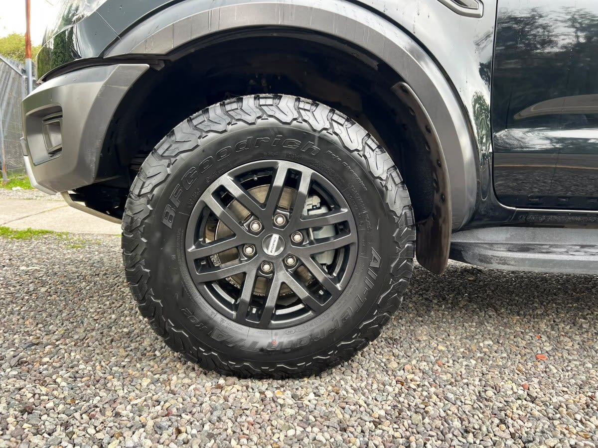 2023 Ford RANGER RAPTOR Negro - Miniatura 8