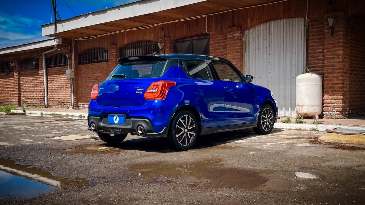 2025 Suzuki Swift Sport DIT Azul - Miniatura 4