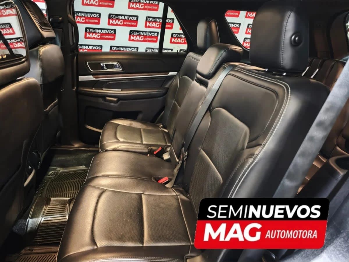 2019 Ford Explorer LTD Gris - Miniatura 5