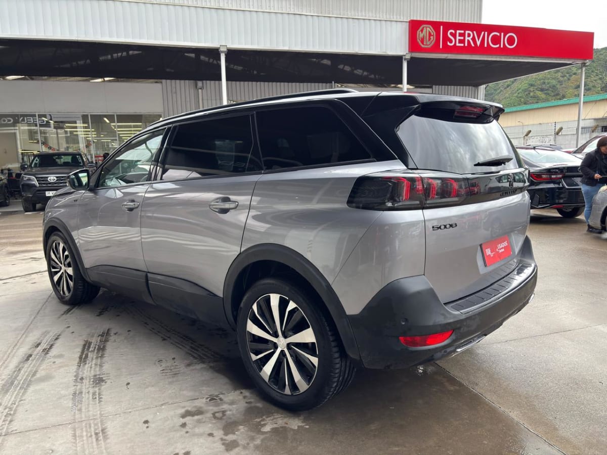 2025 Peugeot 5008 PURETECH - Miniatura 5
