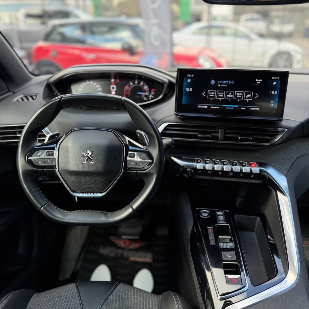 2023 Peugeot 3008 ALLURE Blanco - Miniatura 8