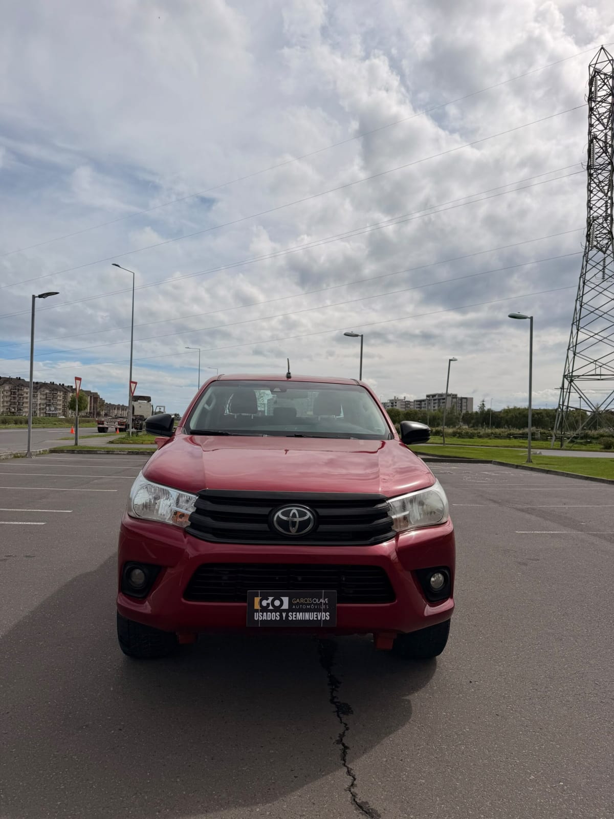 2022 TOYOTA HILUX DX Rojo - Miniatura 2