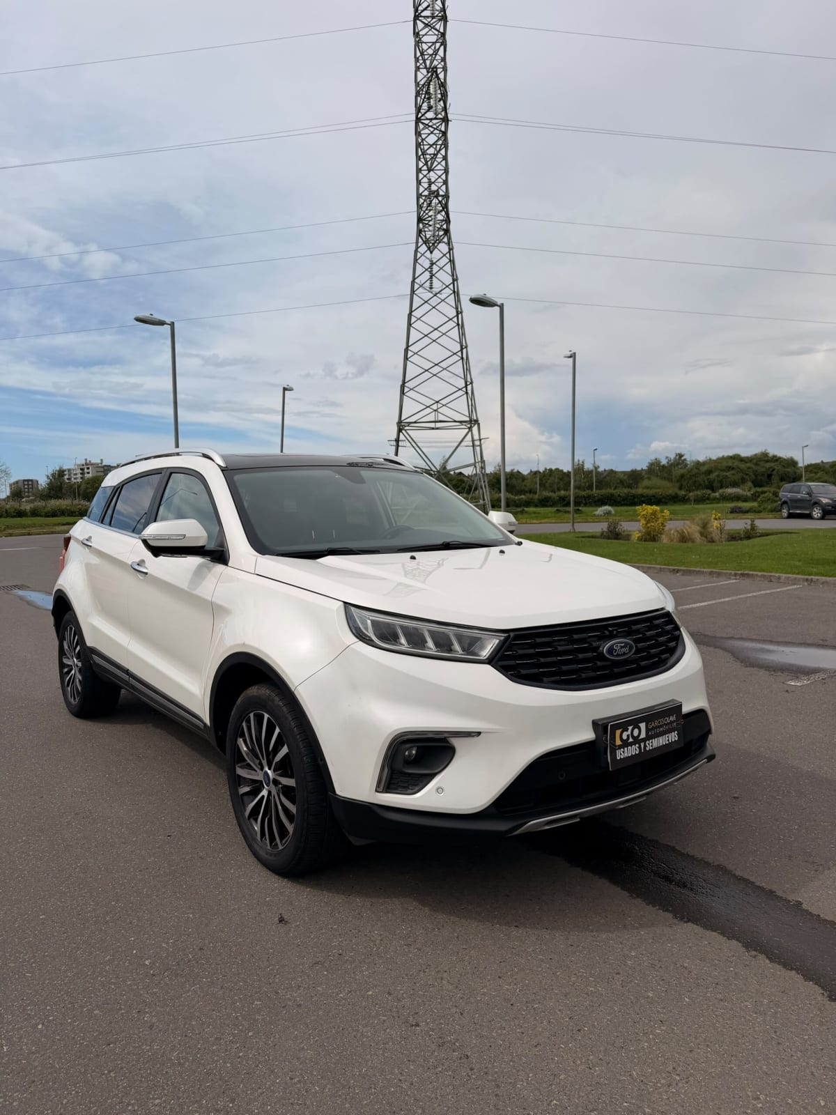 2022 Ford TERRITORY TITANIUM Blanco - Miniatura 8
