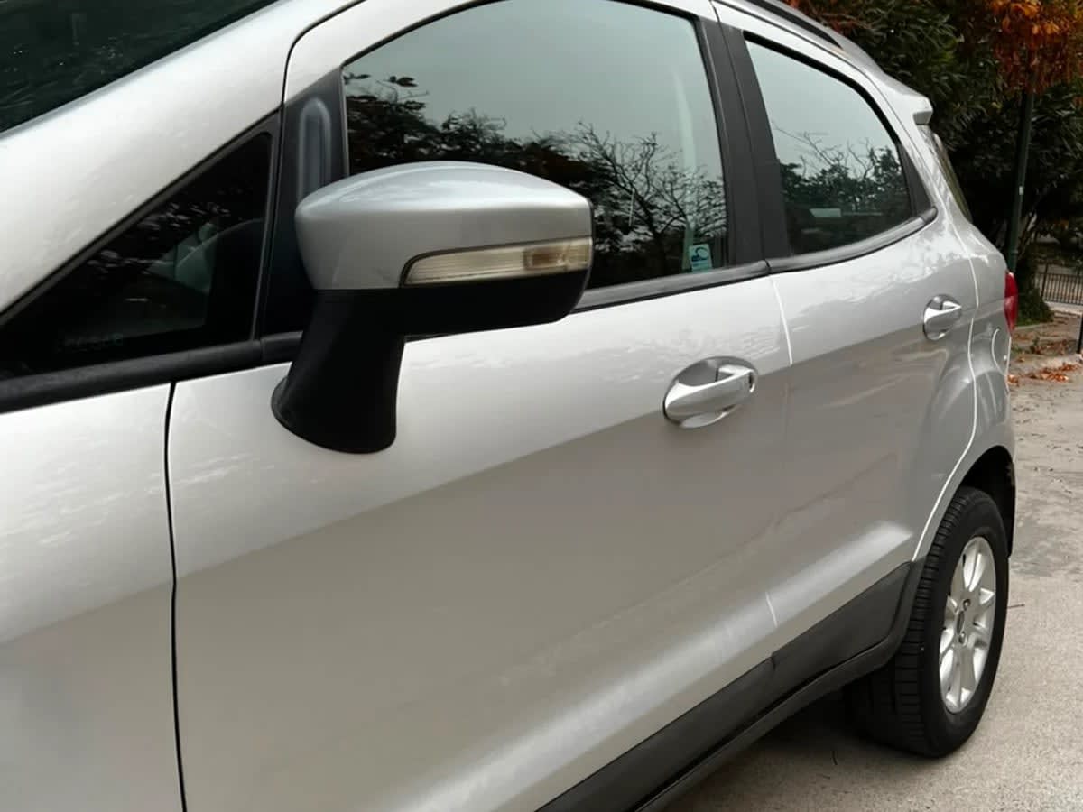 2021 Ford Ecosport SE Gris - Miniatura 4