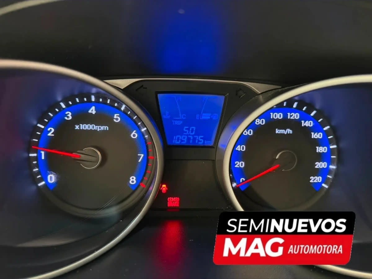 2013 Hyundai Tucson GL Café - Miniatura 6