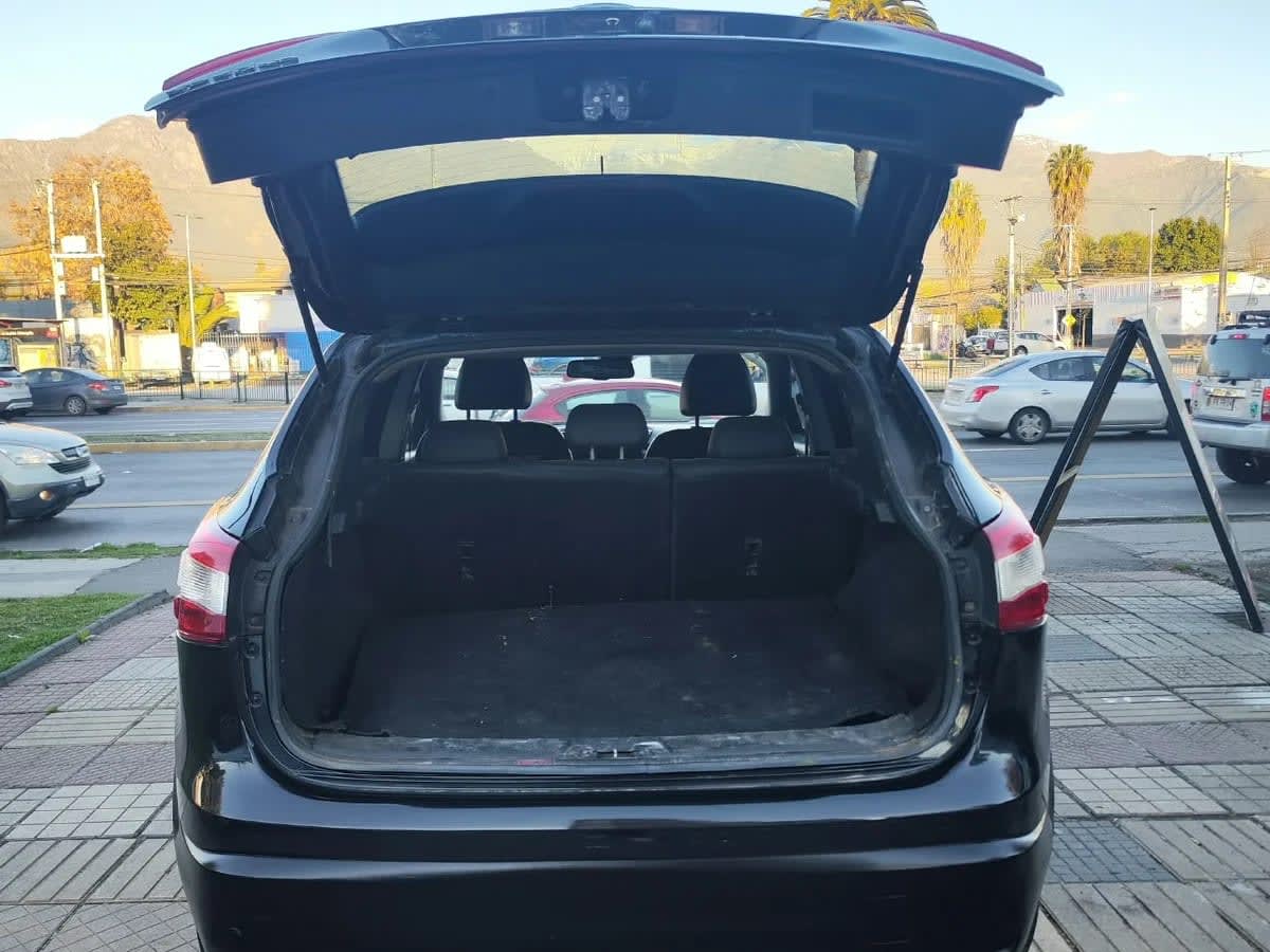 2017 Nissan Qashqai 2.0 Negro - Miniatura 7