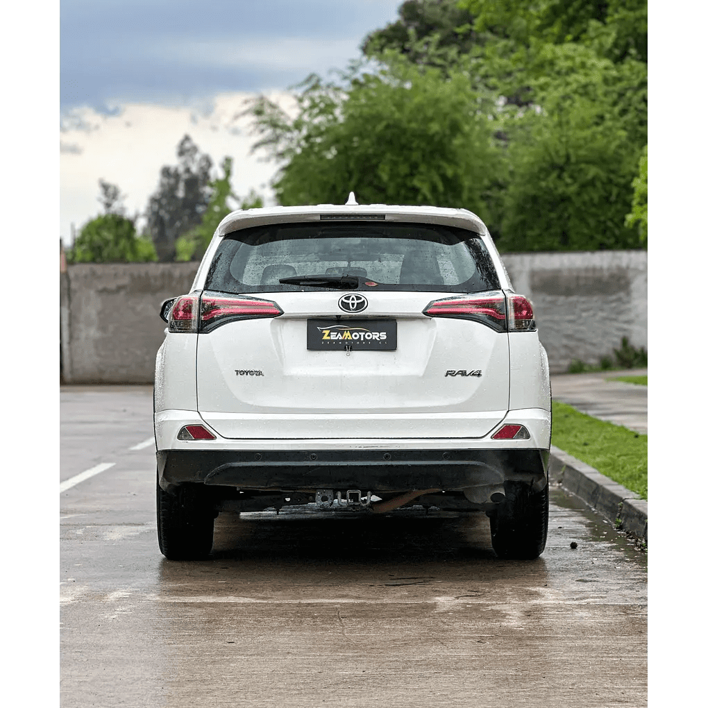 2018 Toyota RAV4 2.0 - Miniatura 6