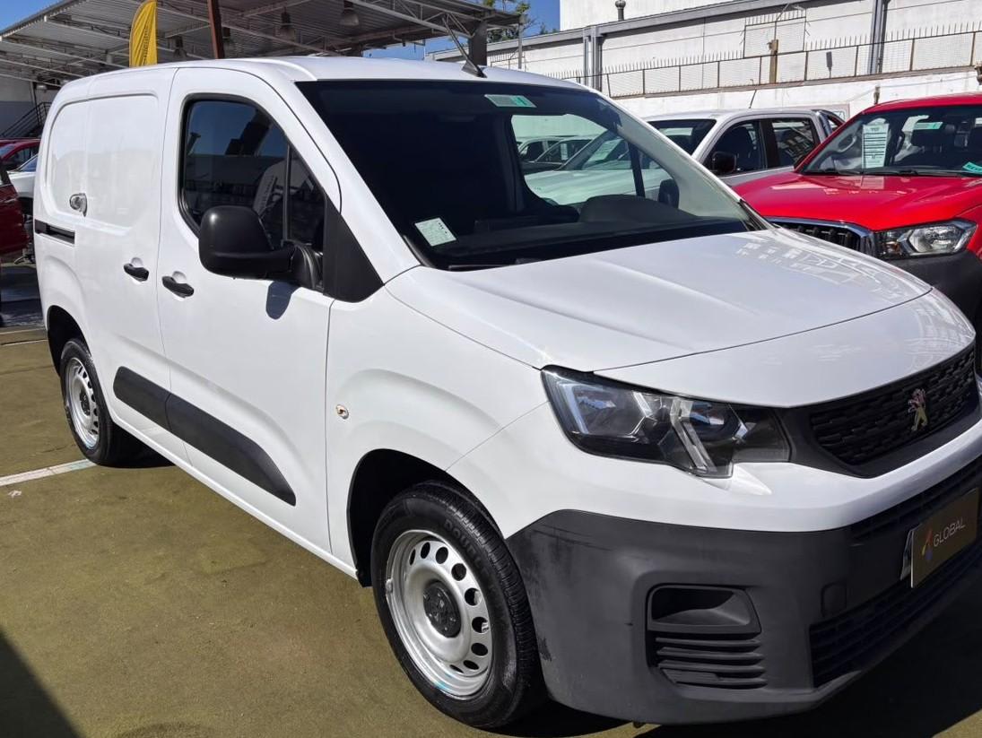 2023 Peugeot Partner Blanco - Imagen 1