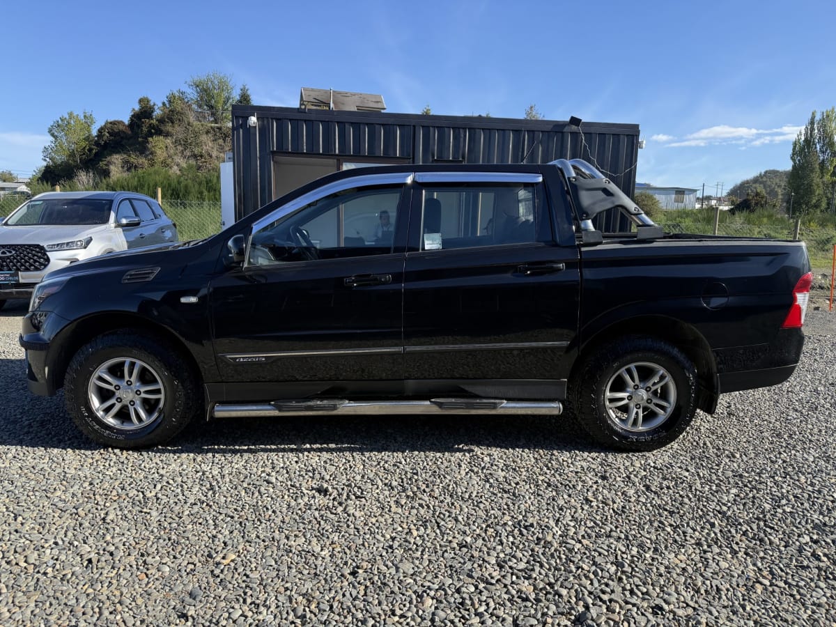 2018 SsangYong Actyon Sport Sport - Miniatura 9