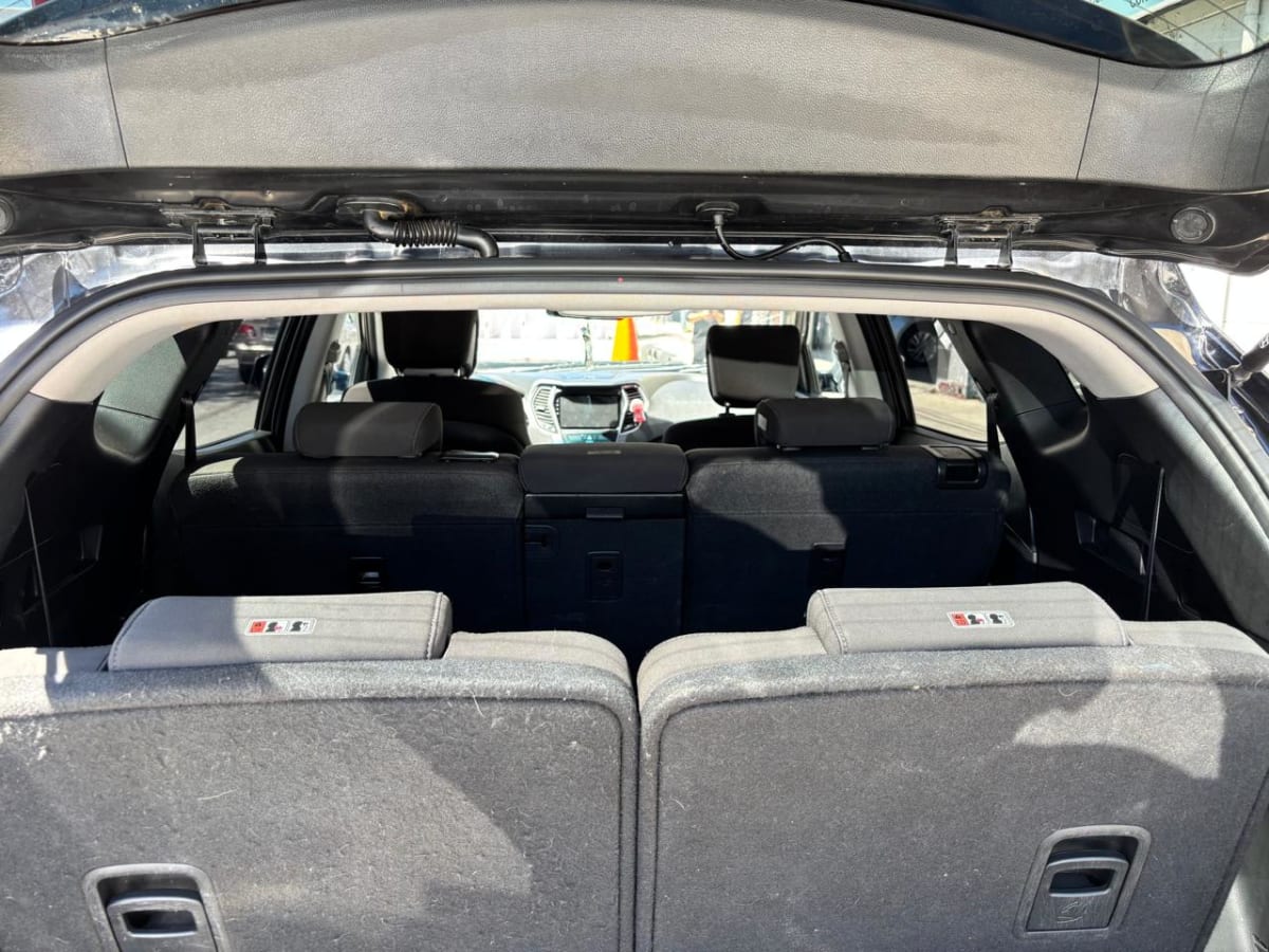 2014 Hyundai SANTA FE GLS Negro - Miniatura 10