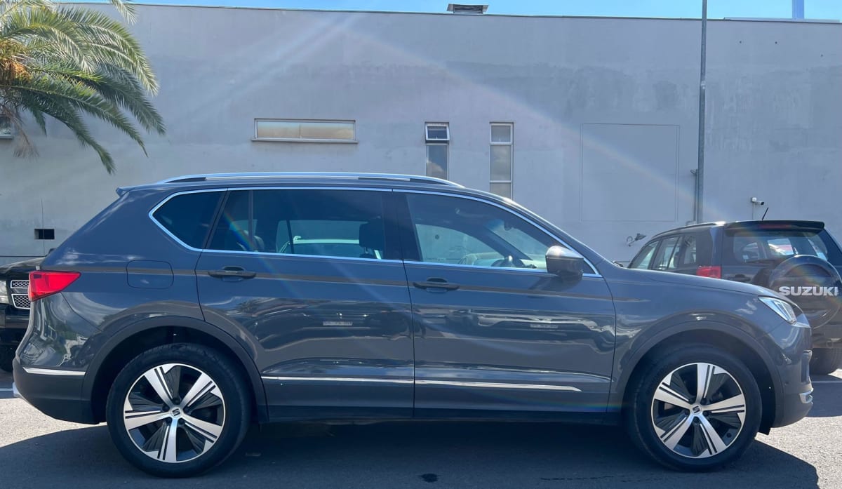 2023 Seat Tarraco 1.4T Gris - Miniatura 7