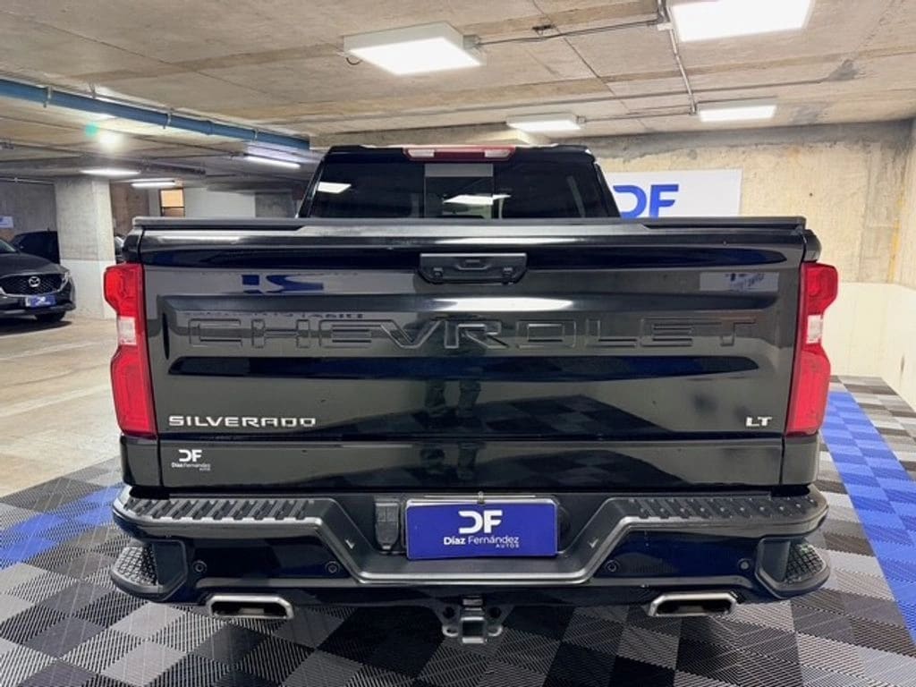 2023 Chevrolet SILVERADO - Miniatura 4