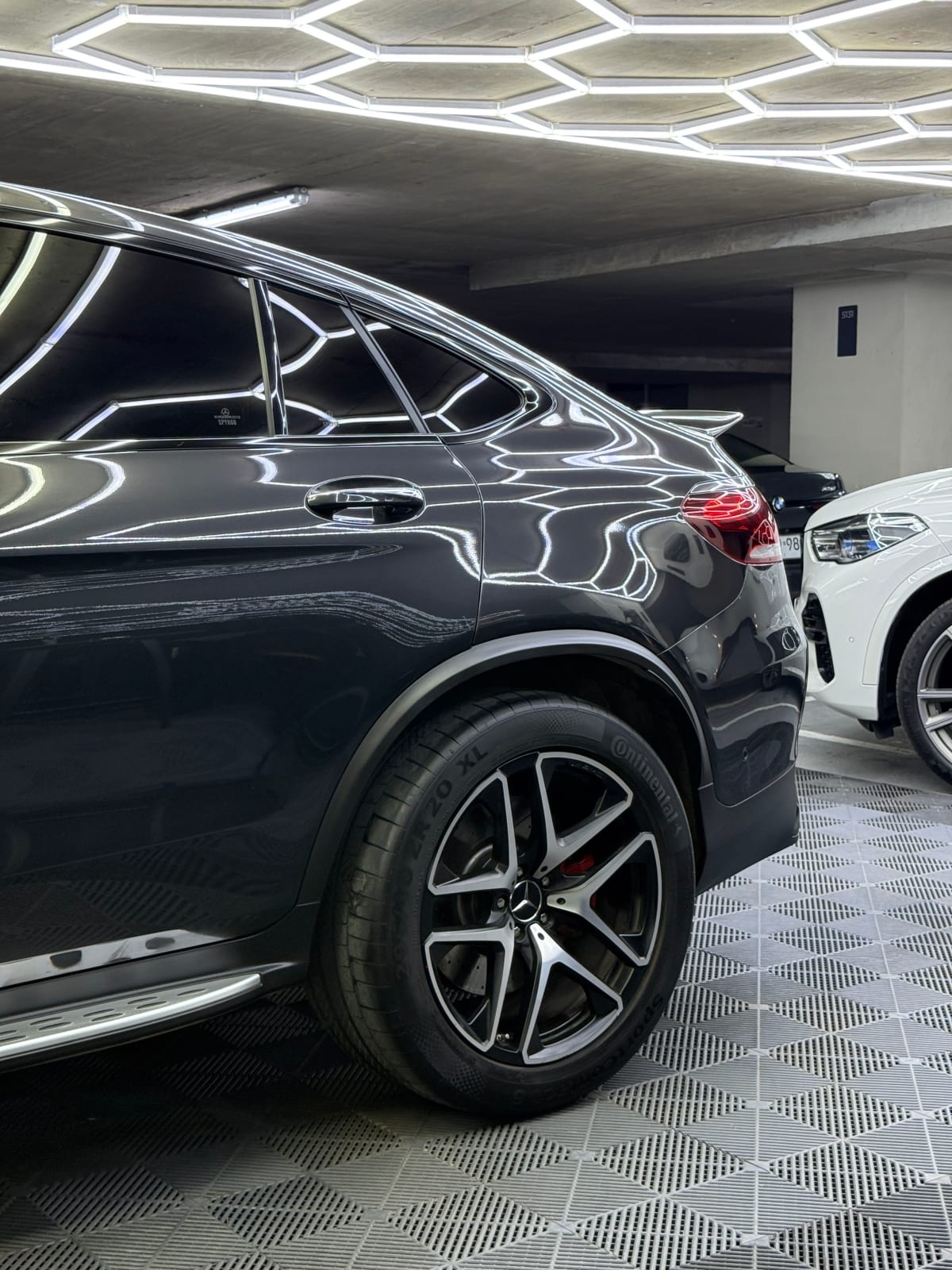 2023 Mercedes-Benz Amg Glc Negro - Miniatura 8