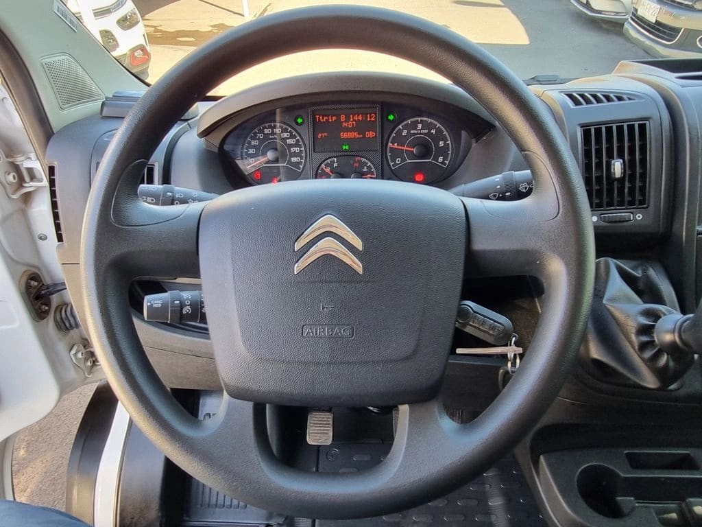 2024 Citroën JUMPER - Miniatura 10