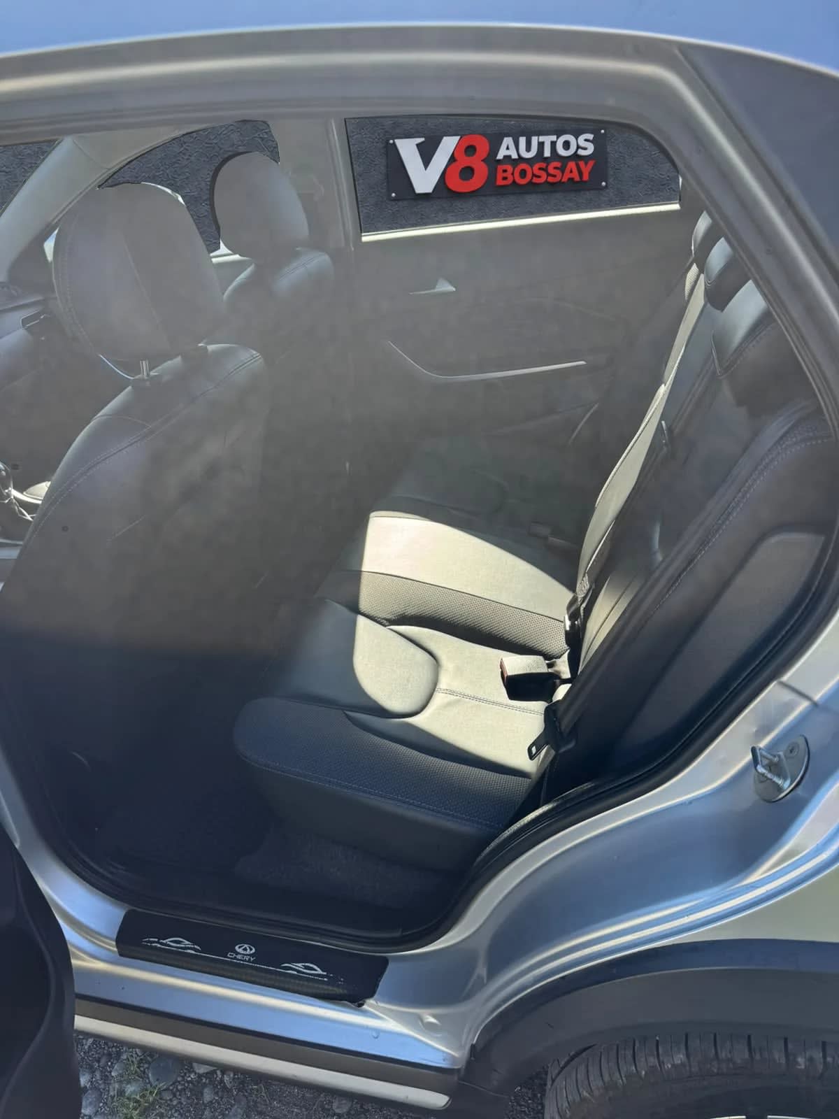 2022 Chery Tiggo 2 Pro GLS Plata - Miniatura 8