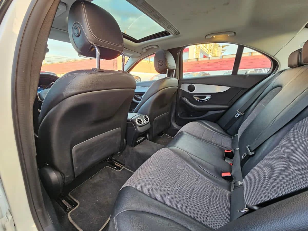 2019 Mercedes-Benz C200 MERCEDES BENZ 1.5 Blanco - Miniatura 7