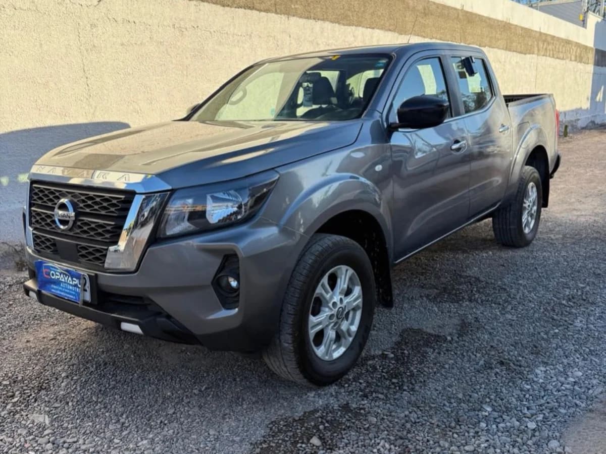 2022 Nissan Navara D Gris - Miniatura 3