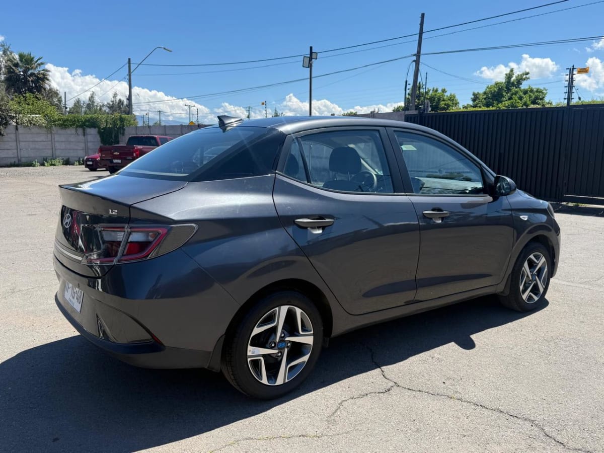 2025 Hyundai Grand I10 1.2 Gris - Miniatura 5