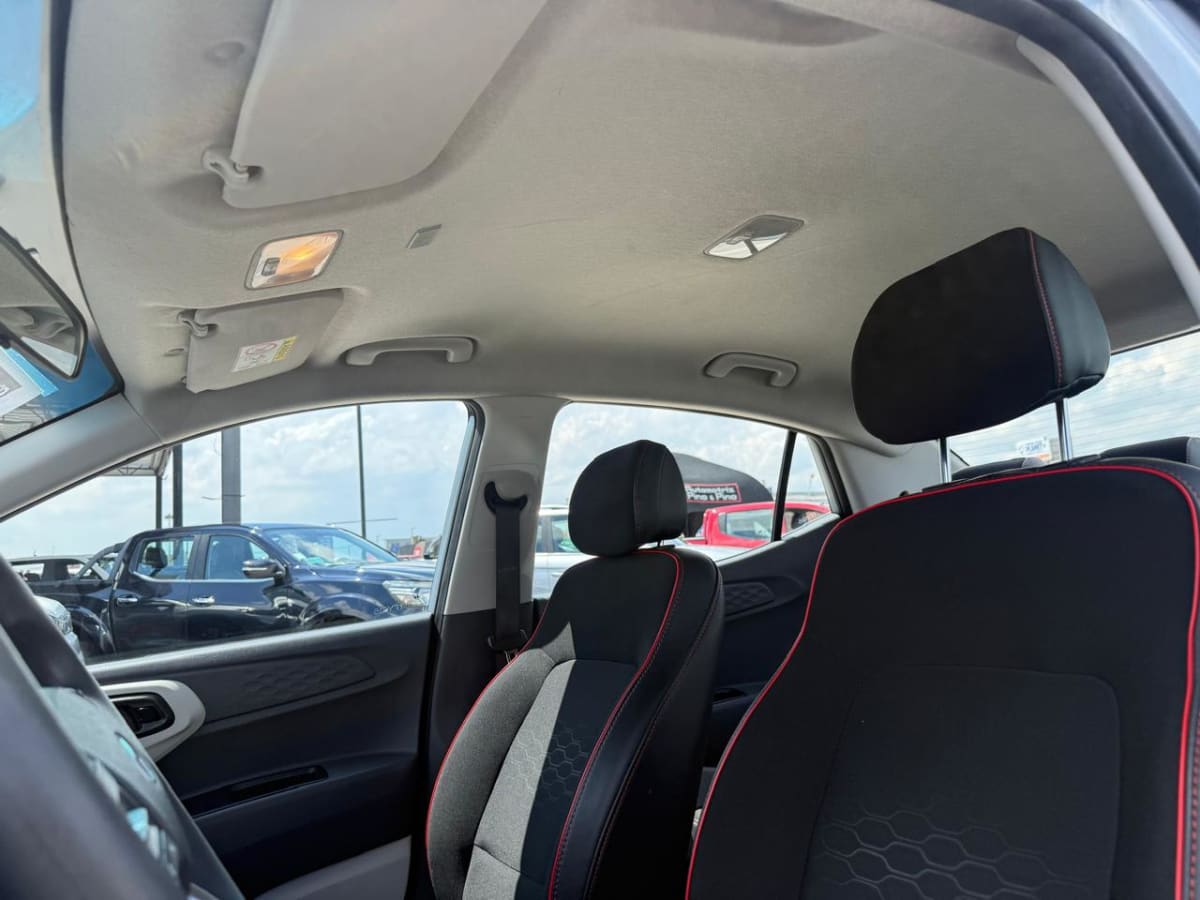 2025 Hyundai Grand I10 1.2 Plata - Miniatura 9