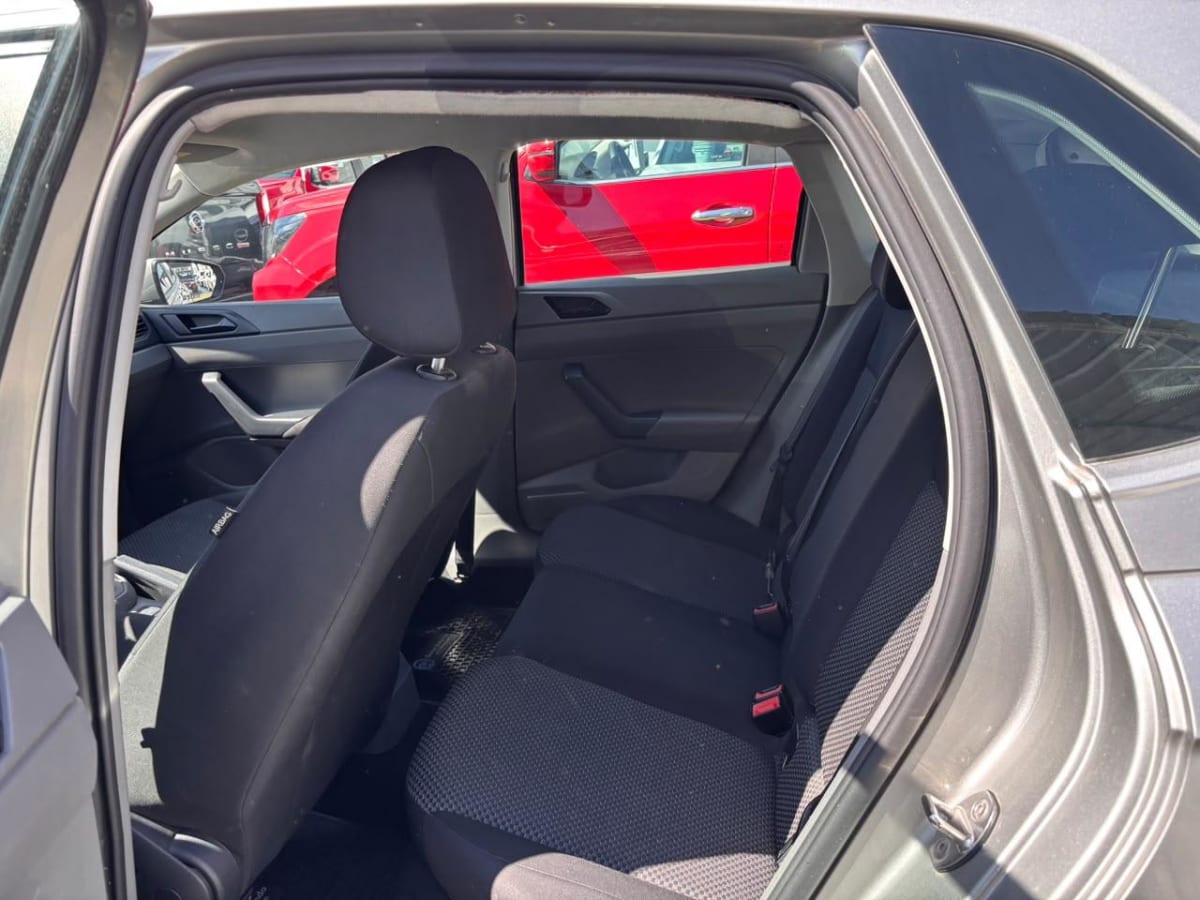 2019 Volkswagen Polo Plata - Miniatura 9
