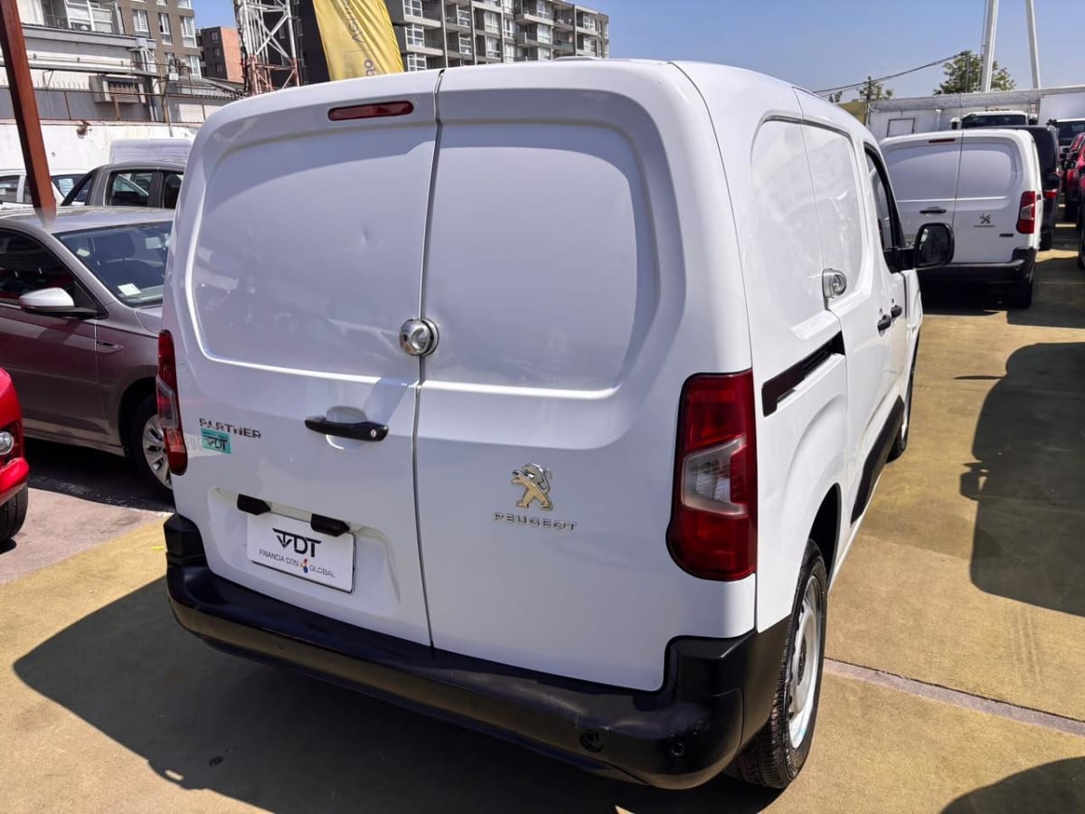 2023 Peugeot Partner Blanco - Miniatura 8