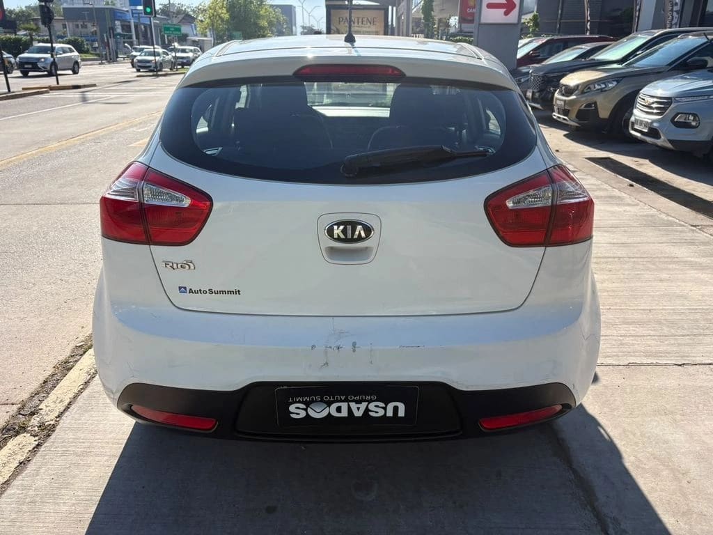 2014 KIA Rio 5 1.4 - Miniatura 7