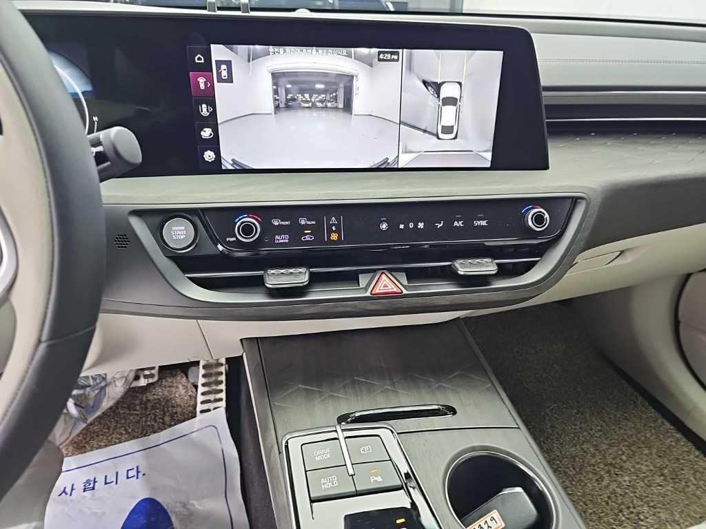 2022 Kia K8 3.5 - Miniatura 10