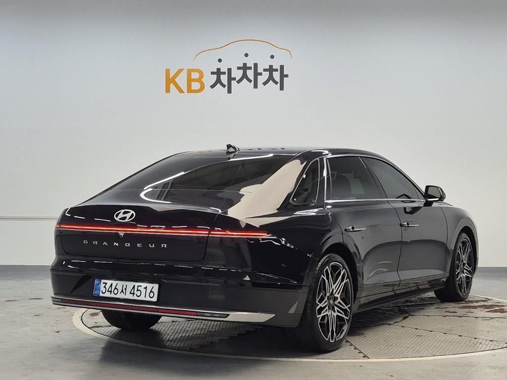 2024 Hyundai Grandeur (GN7) Gris - Miniatura 3