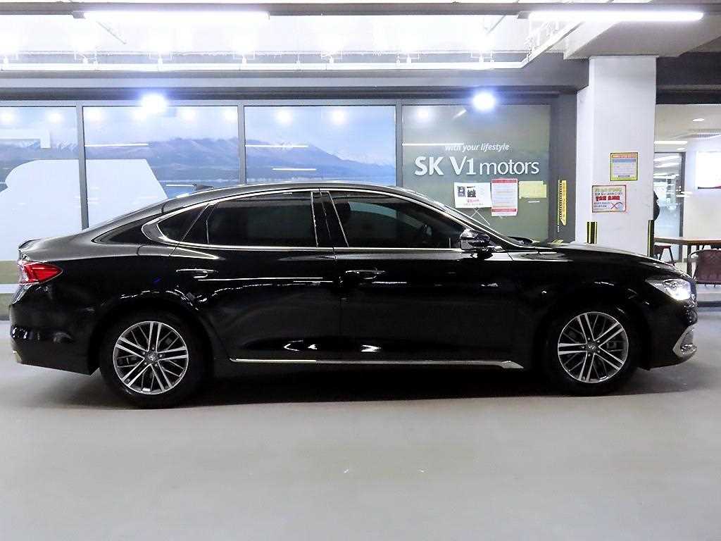 2018 Hyundai Grandeur IG - Miniatura 3