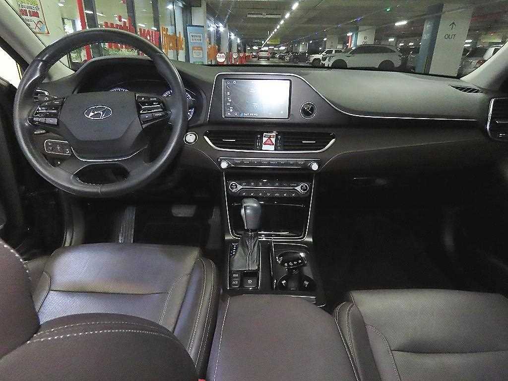 2018 Hyundai Grandeur IG - Miniatura 10