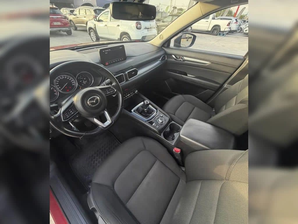 2022 Mazda CX-5 2.0 Rojo - Miniatura 10