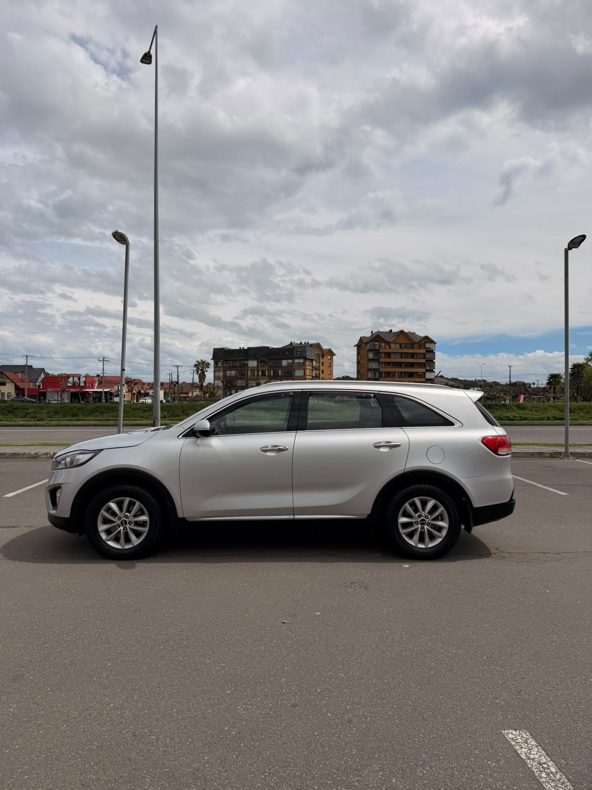2017 Kia SORENTO MECÁNICA Gris - Miniatura 2