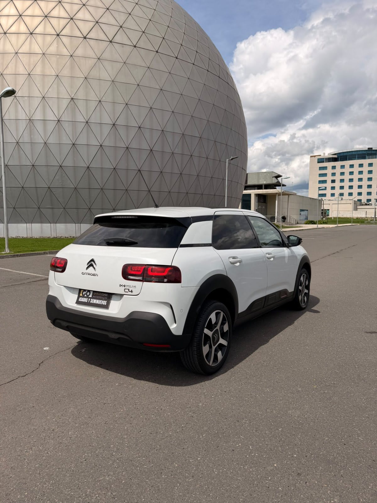 2020 Citroën C4 1.5 Blanco - Miniatura 5