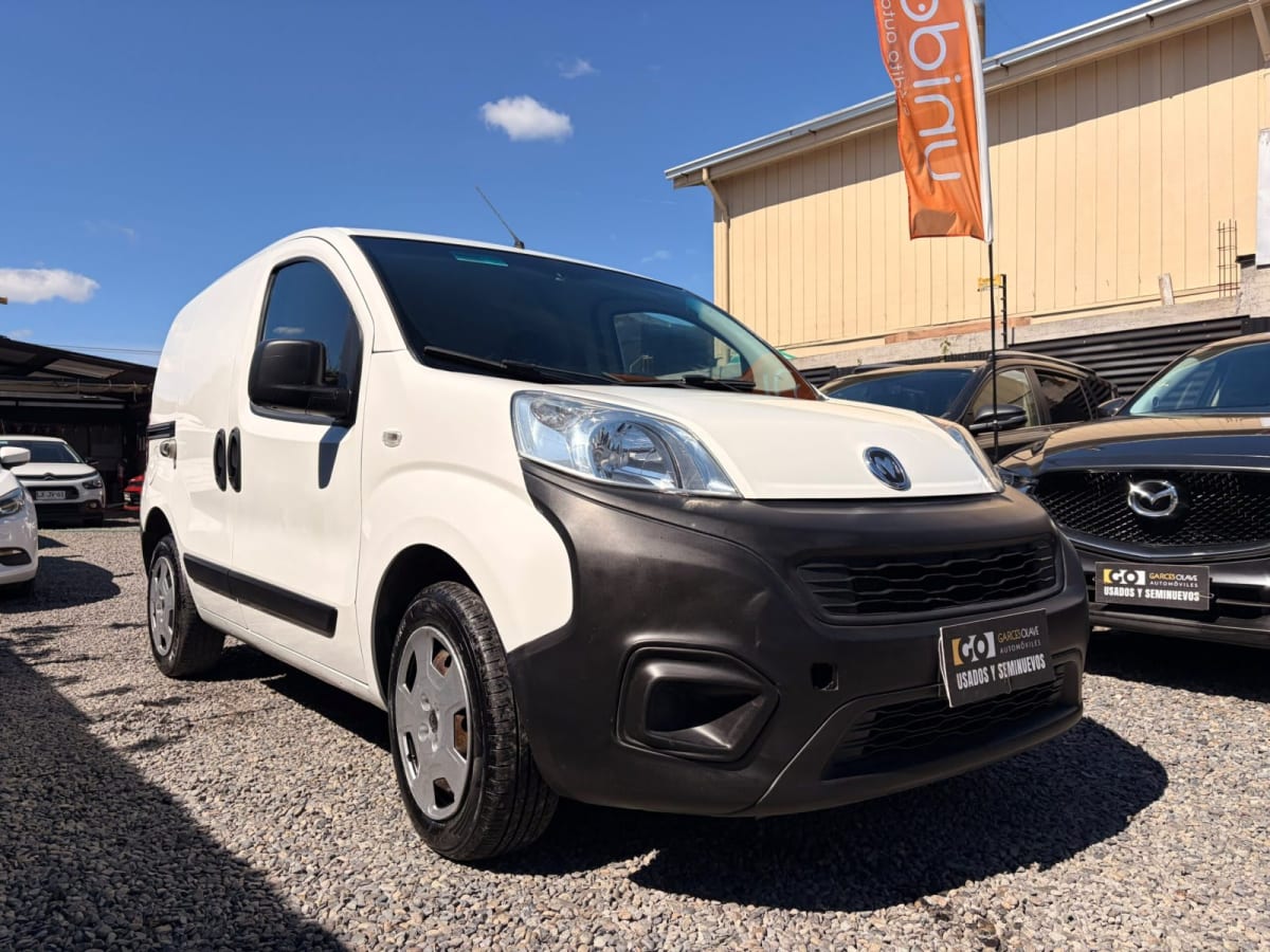 2023 Ram 700 MT Blanco - Miniatura 7
