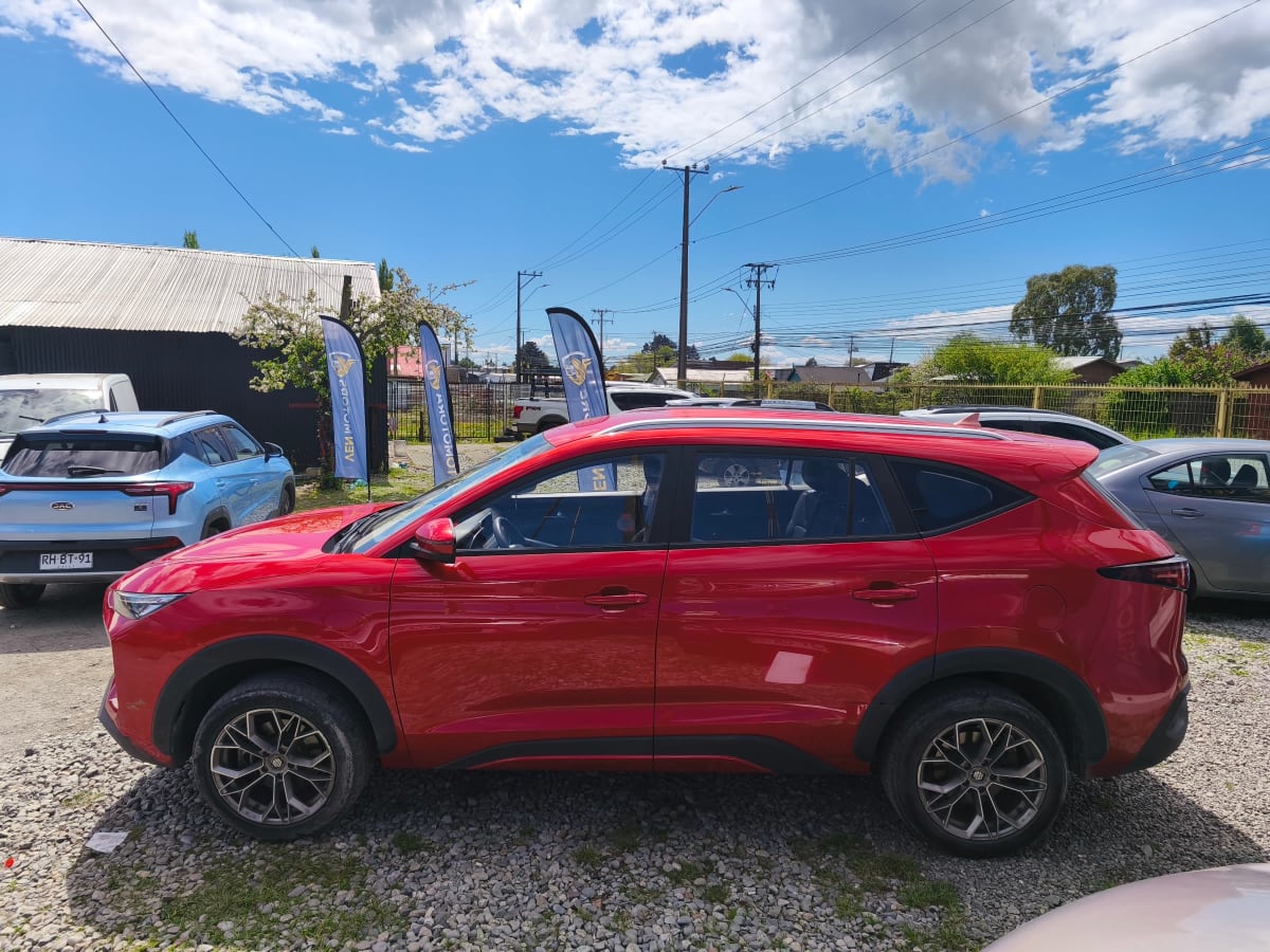 2023 JAC Js8 Rojo - Miniatura 6