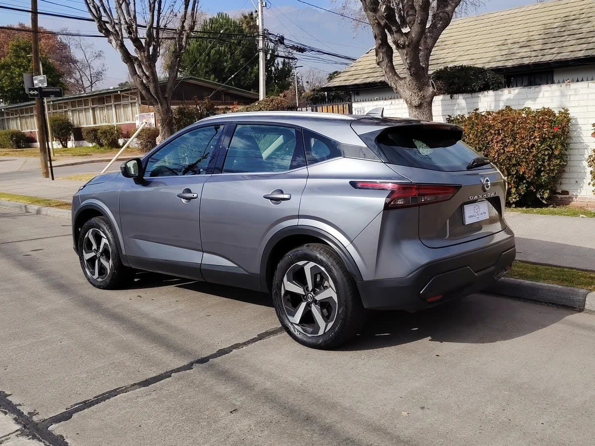 2023 Nissan Qashqai 1.3 Gris - Miniatura 10