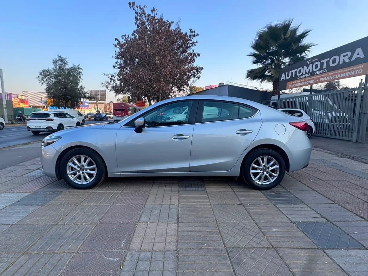 2018 Mazda 3 3 1.6 Gris - Miniatura 7