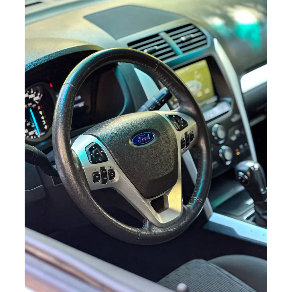 2014 Ford Explorer 3.5 - Miniatura 8