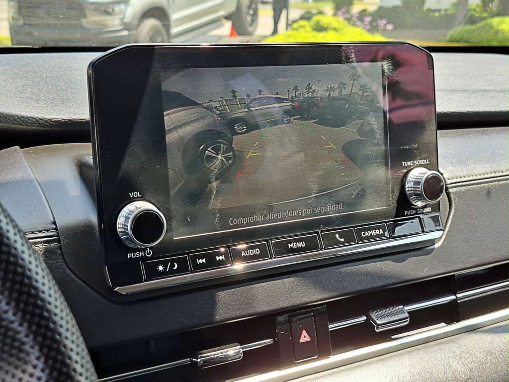 2023 Mitsubishi Outlander 2.5 - Miniatura 4