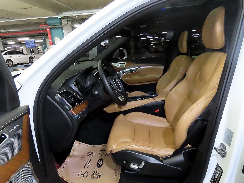 2018 Volvo XC90 2nd Blanco - Miniatura 6