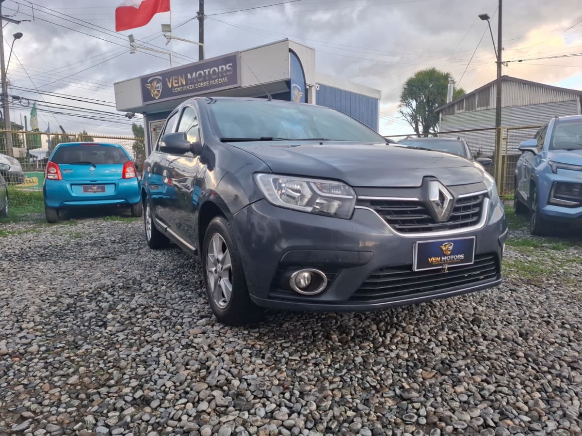 2017 Renault Symbol Gris - Miniatura 5