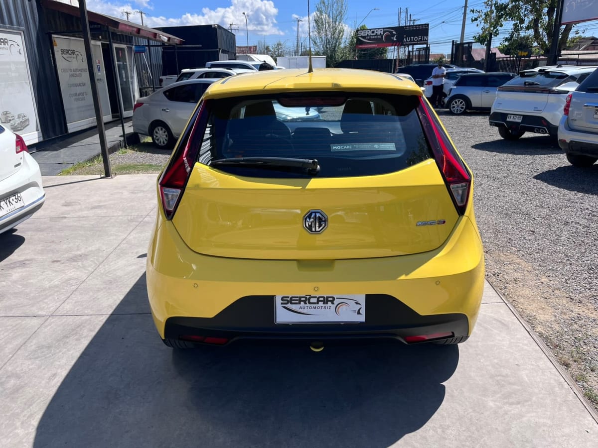 2022 MG MG3 1.5 Amarillo - Miniatura 9