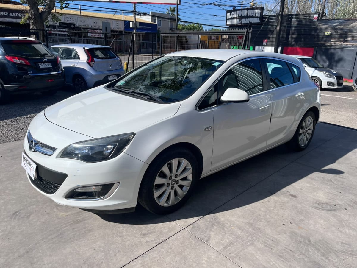 2014 Opel ASTRA ENJOY Blanco - Imagen 1